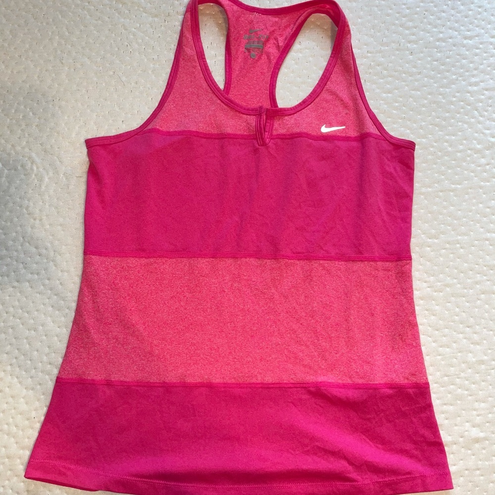 Nike workout top